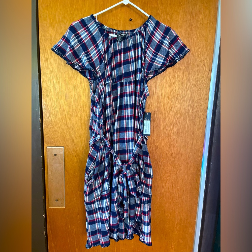 NWT Wrangler Retro 100% cotton red white & blue dress w/pockets, tie belt. Sz XL